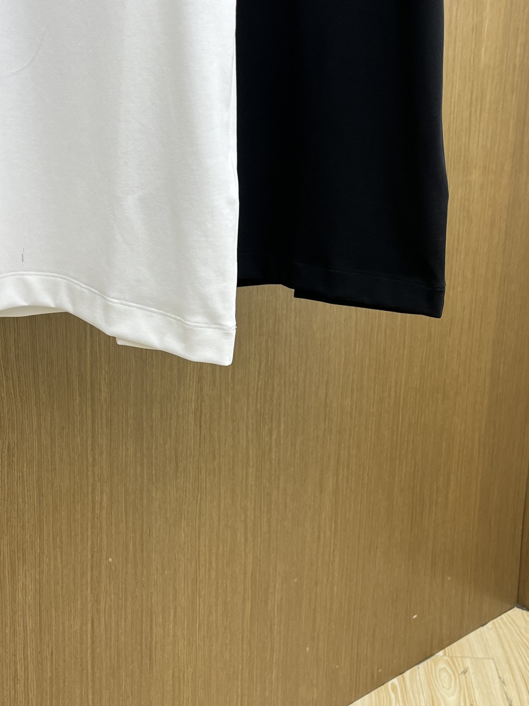 早春 BBR 🔥🔥高级定制 2026春夏新款首发专柜最新款短袖圆领T恤 高端订制 设计前卫时尚！品牌lo