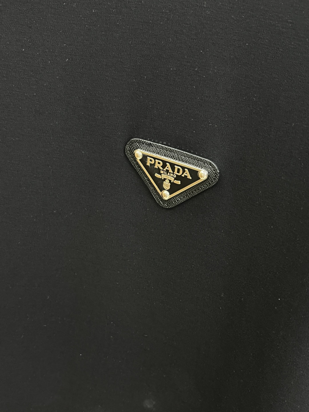 早春 PD 🔥🔥高级定制 2026春夏新款首发专柜最新款短袖圆领T恤 高端订制 设计前卫时尚！品牌log