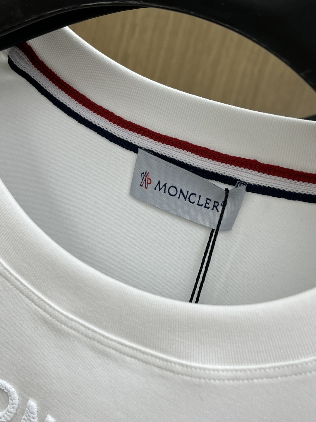 早春 Mon 🔥🔥高级定制 2026春夏新款首发专柜最新款短袖圆领T恤 高端订制 设计前卫时尚！品牌lo