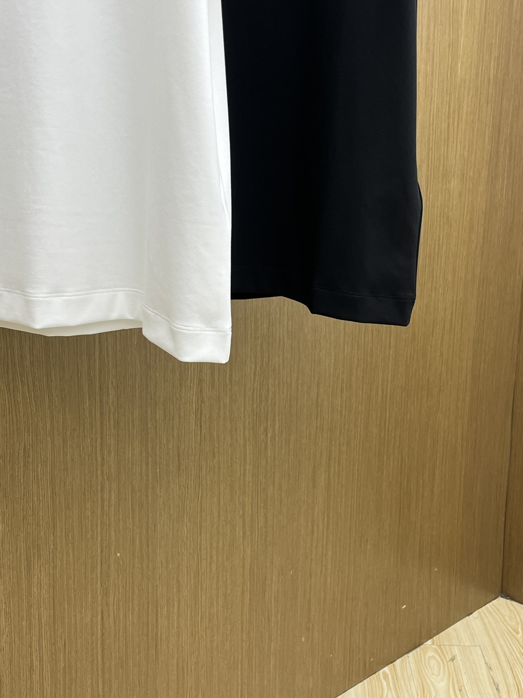 早春 BBR 🔥🔥高级定制 2026春夏新款首发专柜最新款短袖圆领T恤 高端订制 设计前卫时尚！品牌lo