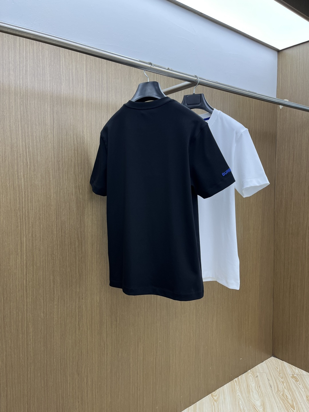 早春 BBR 🔥🔥高级定制 2026春夏新款首发专柜最新款短袖圆领T恤 高端订制 设计前卫时尚！品牌lo