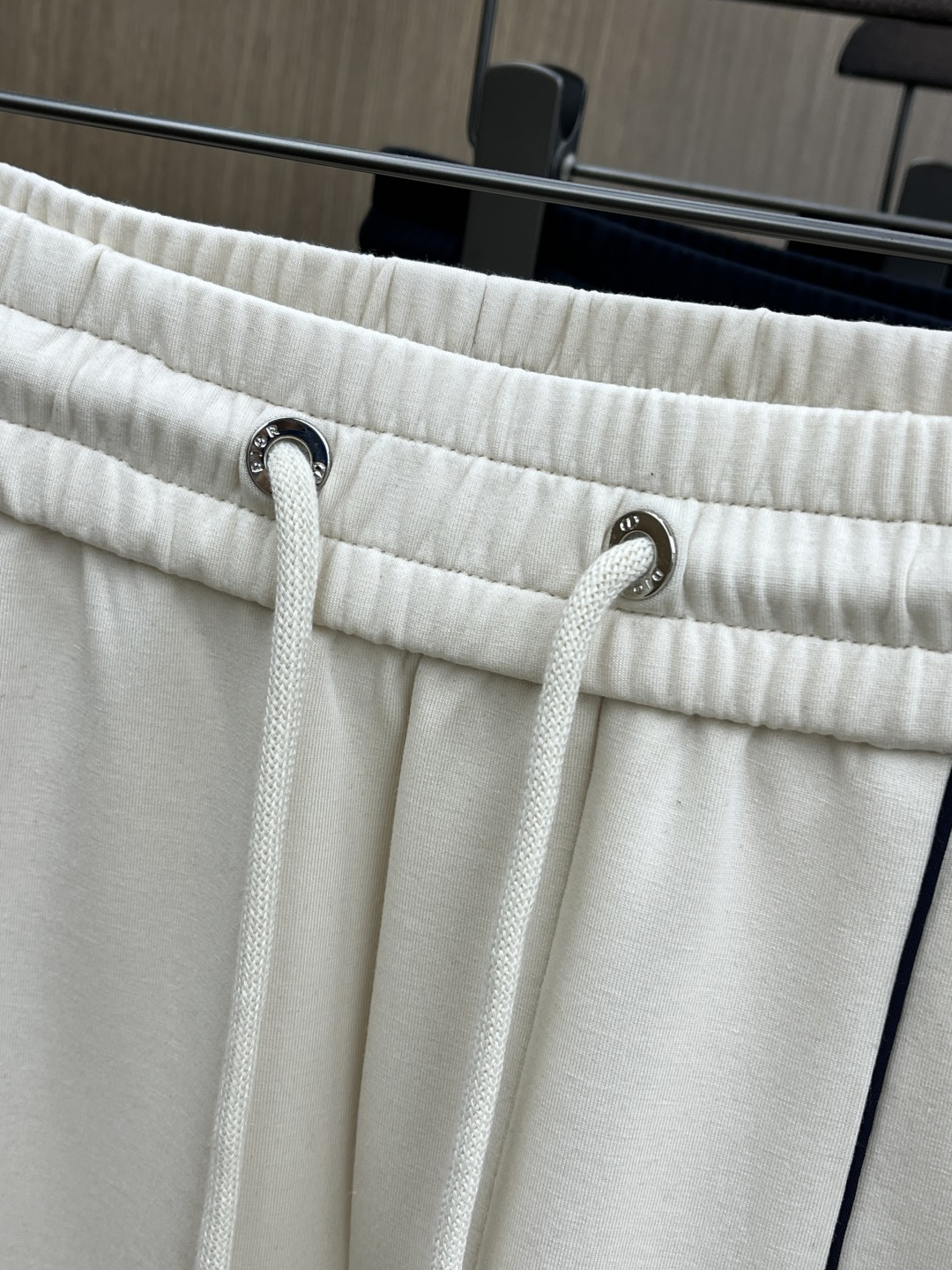 早春款 CD 🔥🔥高级定制 2026春夏新款铜氨丝莫代尔空气层休闲卫裤，裤身上刺绣标志性品牌标识，客供定