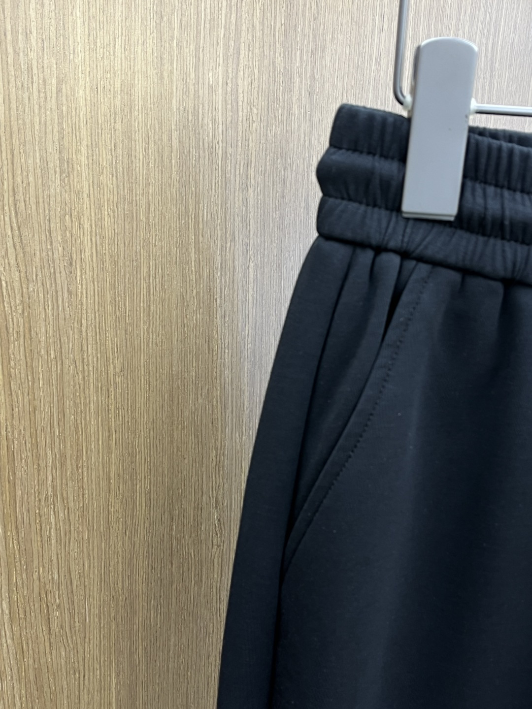 早春款 PD 🔥🔥高级定制 2026春夏新款铜氨丝莫代尔空气层休闲卫裤，裤身上刺绣标志性品牌标识，客供定