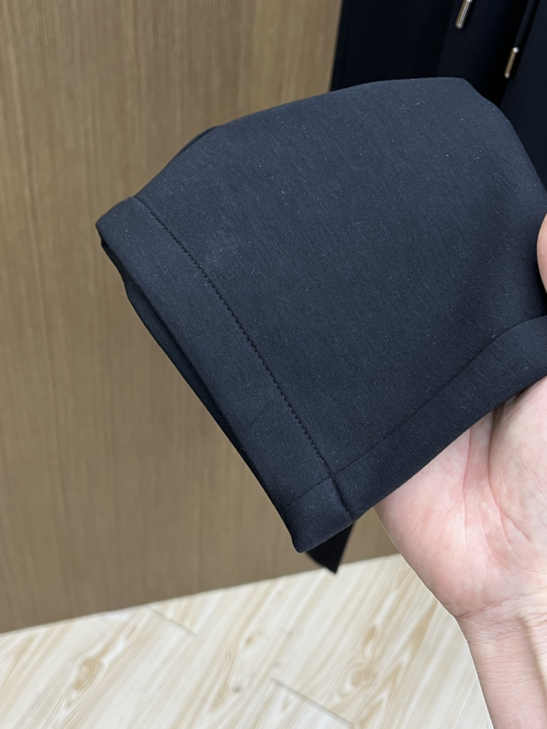 早春款 PD 🔥🔥高级定制 2026春夏新款铜氨丝莫代尔空气层休闲卫裤，裤身上刺绣标志性品牌标识，客供定