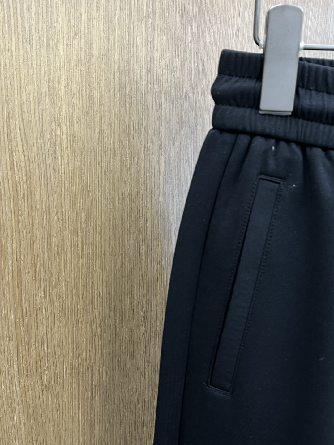 早春款 PD 🔥🔥高级定制 2026春夏新款铜氨丝莫代尔空气层休闲卫裤，裤身上刺绣标志性品牌标识，客供定