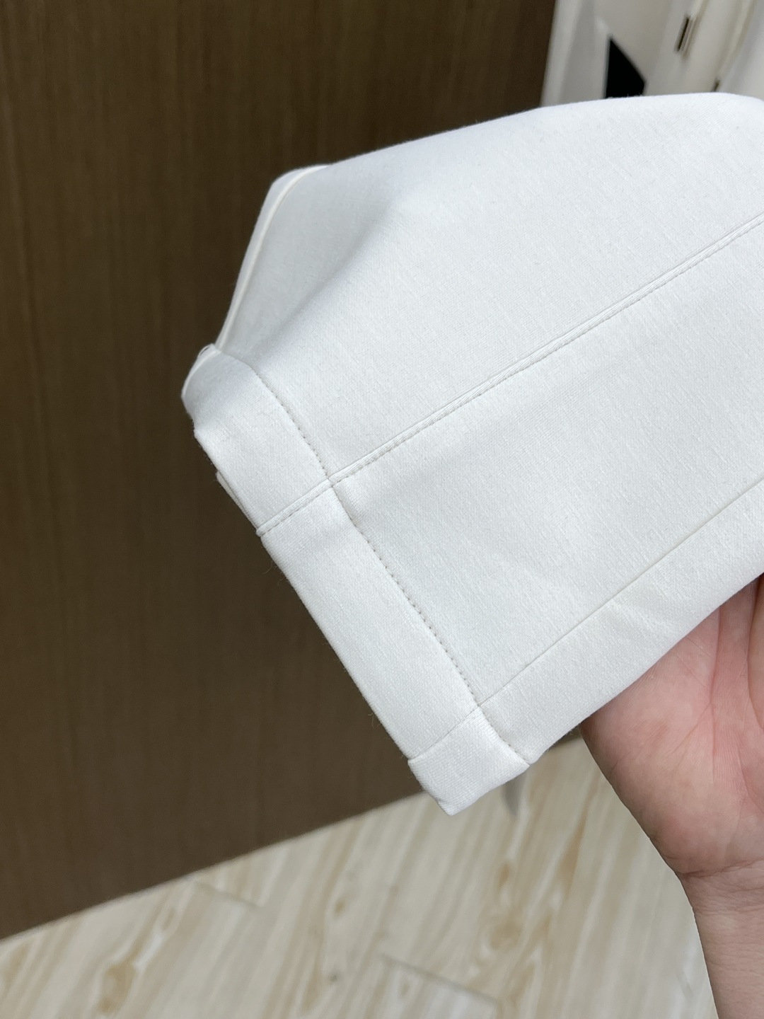 早春款 MON 🔥🔥高级定制 2026春夏新款铜氨丝莫代尔空气层休闲卫裤，裤身上刺绣标志性品牌标识，客供