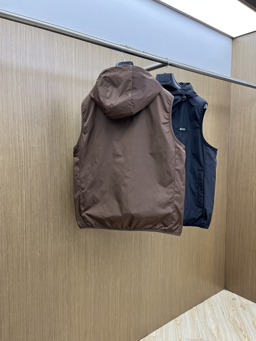 早春款 PD 🔥🔥高级定制 2026早春系列，最新时尚连帽夹克马甲坎肩.处处细节显工艺足够的高级 结构性