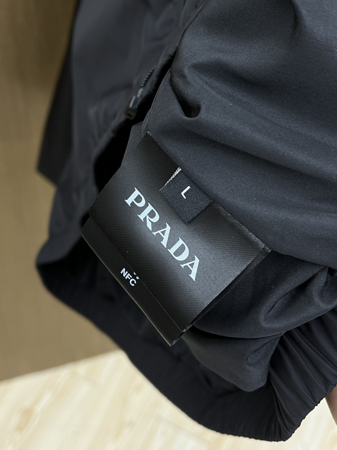 早春款 PD 🔥🔥高级定制 2026早春系列，最新时尚连帽（可收纳）夹克外套.处处细节显工艺足够的高级 