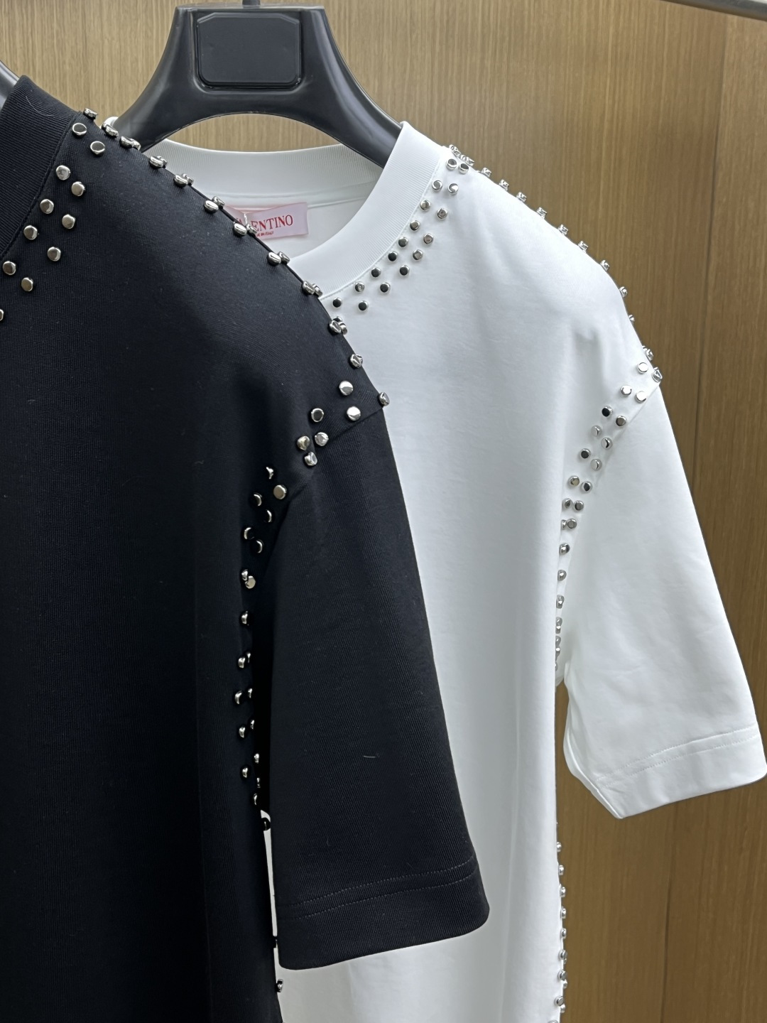 早春 VLTN 🔥🔥高级定制 2026春夏 · 高阶定制T恤】特别推荐系列 定制面料：秘鲁进口匹马棉 ×