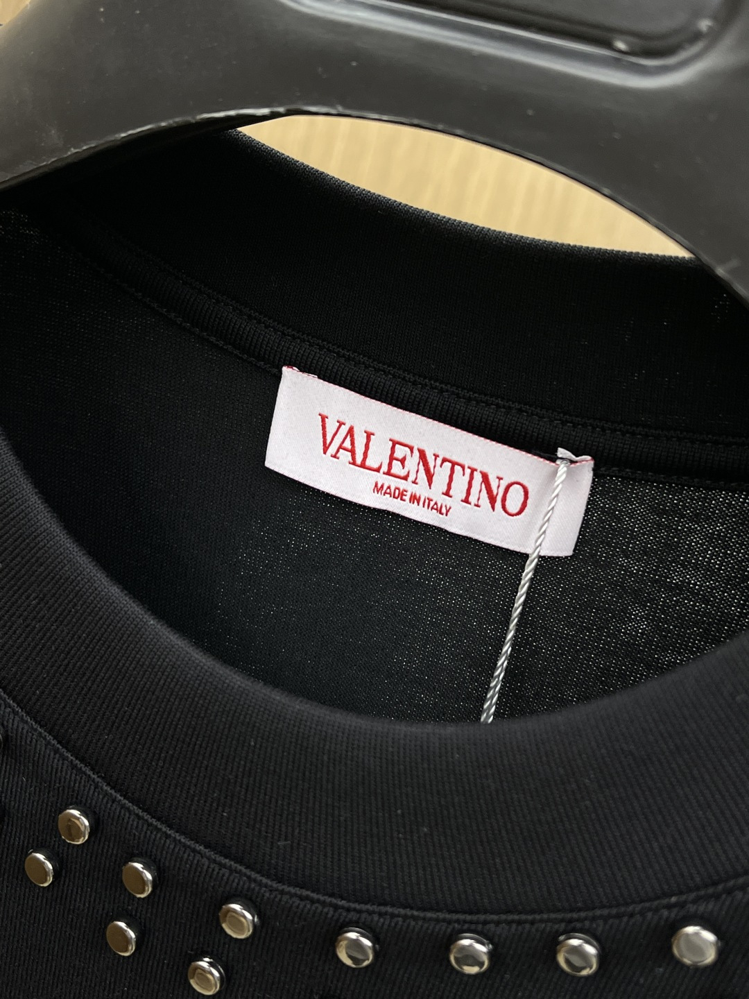 早春 VLTN 🔥🔥高级定制 2026春夏 · 高阶定制T恤】特别推荐系列 定制面料：秘鲁进口匹马棉 ×