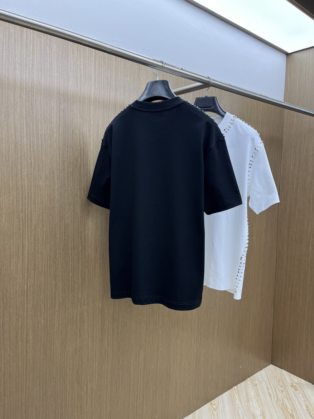 早春 VLTN 🔥🔥高级定制 2026春夏 · 高阶定制T恤】特别推荐系列 定制面料：秘鲁进口匹马棉 ×