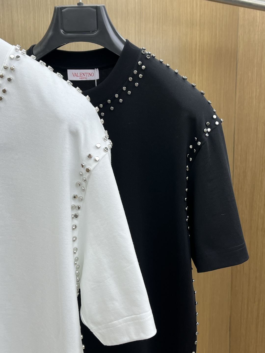 早春 VLTN 🔥🔥高级定制 2026春夏 · 高阶定制T恤】特别推荐系列 定制面料：秘鲁进口匹马棉 ×