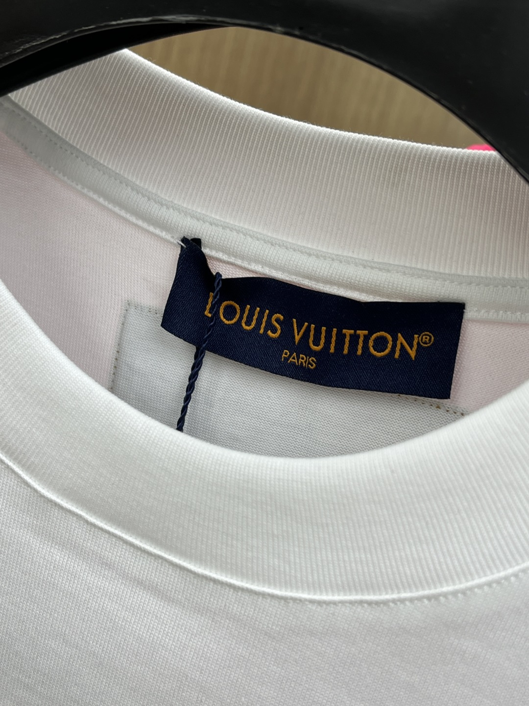 早春 LV 🔥🔥高级定制 2026春夏 · 高阶定制T恤】特别推荐系列 定制面料：秘鲁进口匹马棉 × 顶