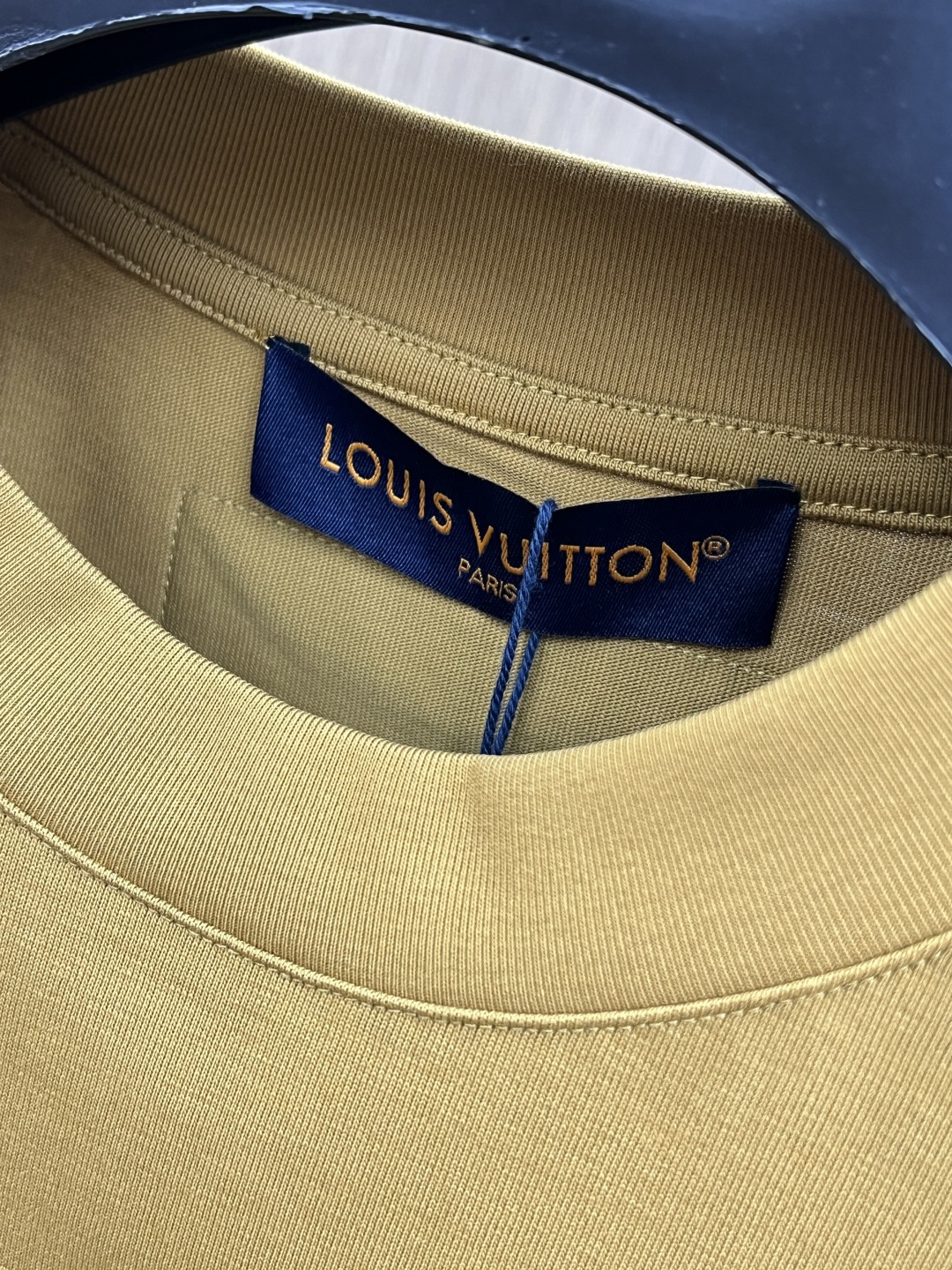 早春 LV 🔥🔥高级定制 2026春夏 · 高阶定制T恤】特别推荐系列 定制面料：秘鲁进口匹马棉 × 顶