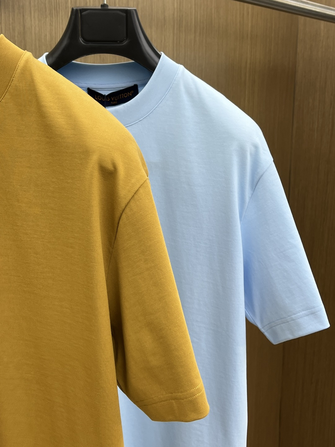 早春 LV 🔥🔥高级定制 2026春夏 · 高阶定制T恤】特别推荐系列 定制面料：秘鲁进口匹马棉 × 顶