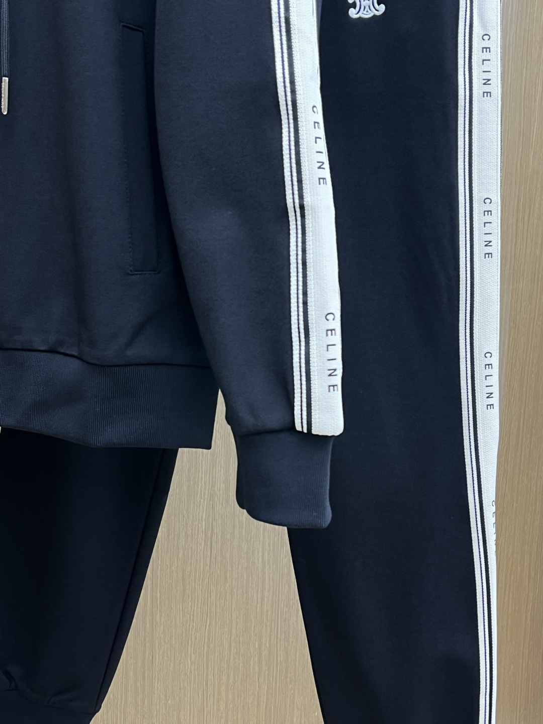 早春款/套 Celine 🔥官网独家专供 高端独家定制款 早春新款专柜同款休闲套装，透气舒适休闲！高级感