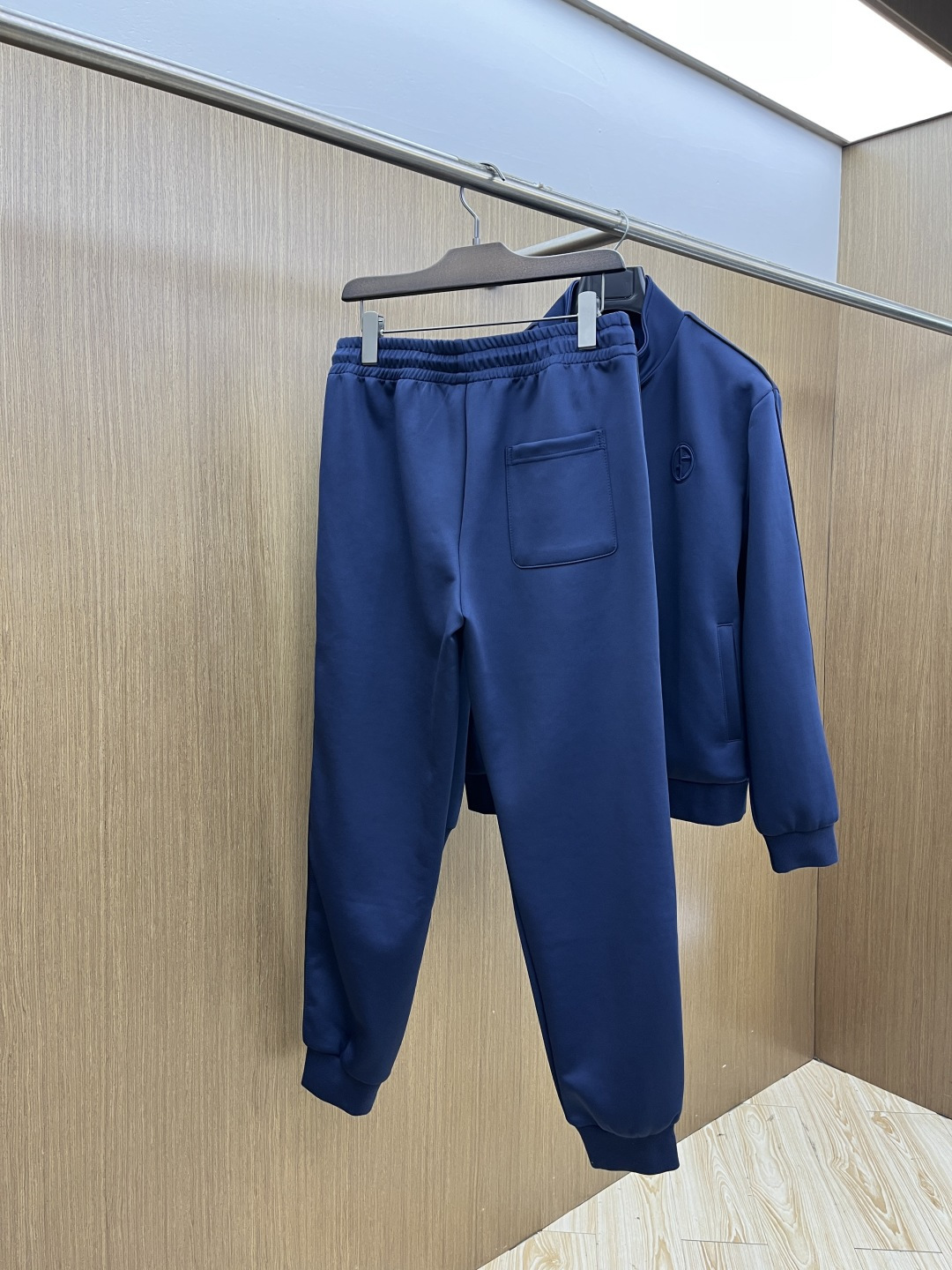 早春款/套 AJ 🔥官网独家专供 高端独家定制款 早春新款专柜同款休闲套装，透气舒适休闲！高级感满满！细