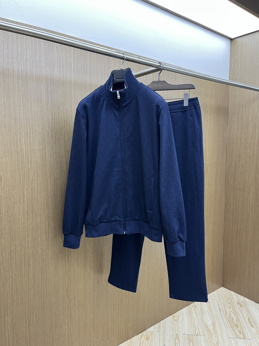 早春款/套 Guc 🔥官网独家专供 高端独家定制款 早春新款专柜同款休闲套装，透气舒适休闲！高级感满满！