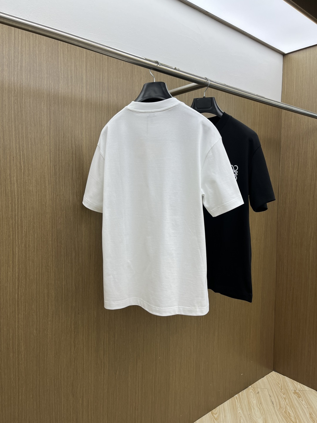 早春 LOE 🔥🔥高级定制 2026春夏 · 高阶定制T恤】特别推荐系列 定制面料：秘鲁进口匹马棉 × 