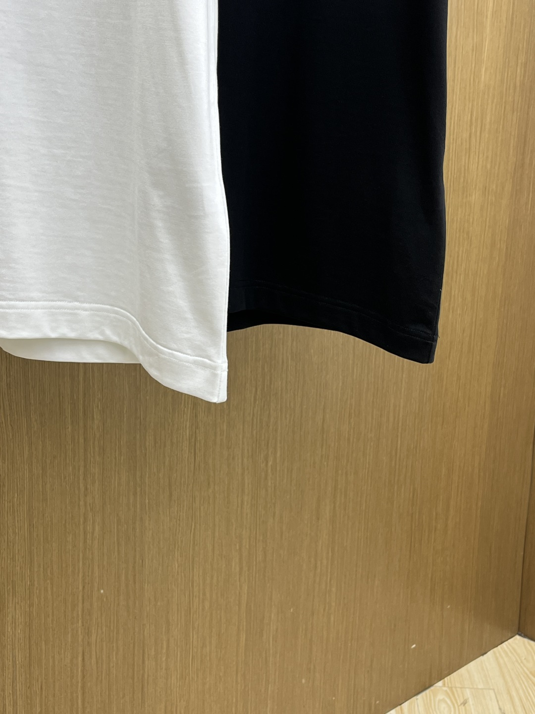 早春 LV 🔥🔥高级定制 2026春夏 · 高阶定制T恤】特别推荐系列 定制面料：秘鲁进口匹马棉 × 顶