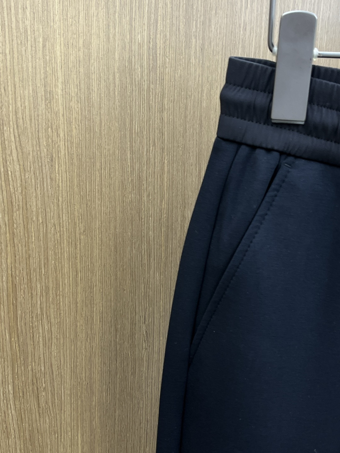 。🩵PD 🔥🔥高级定制 2026春夏新款铜氨丝莫代尔空气层休闲卫裤，裤身上刺绣标志性品牌标识，客供定制品