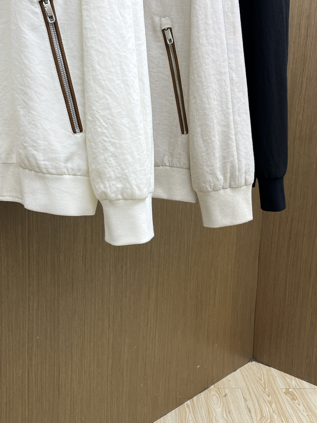 早春 ZZ 🔥🔥早春老钱风棉麻奢简系列，最新时尚立领夹克外套.处处细节显工艺足够的高级 结构性剪裁的设计