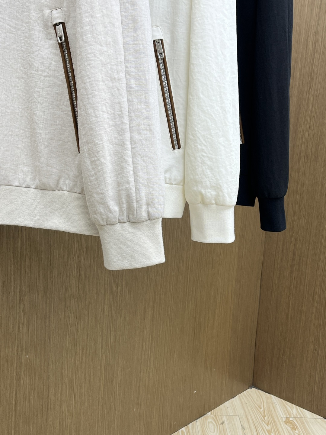 早春 ZZ 🔥🔥早春老钱风棉麻奢简系列，最新时尚立领夹克外套.处处细节显工艺足够的高级 结构性剪裁的设计