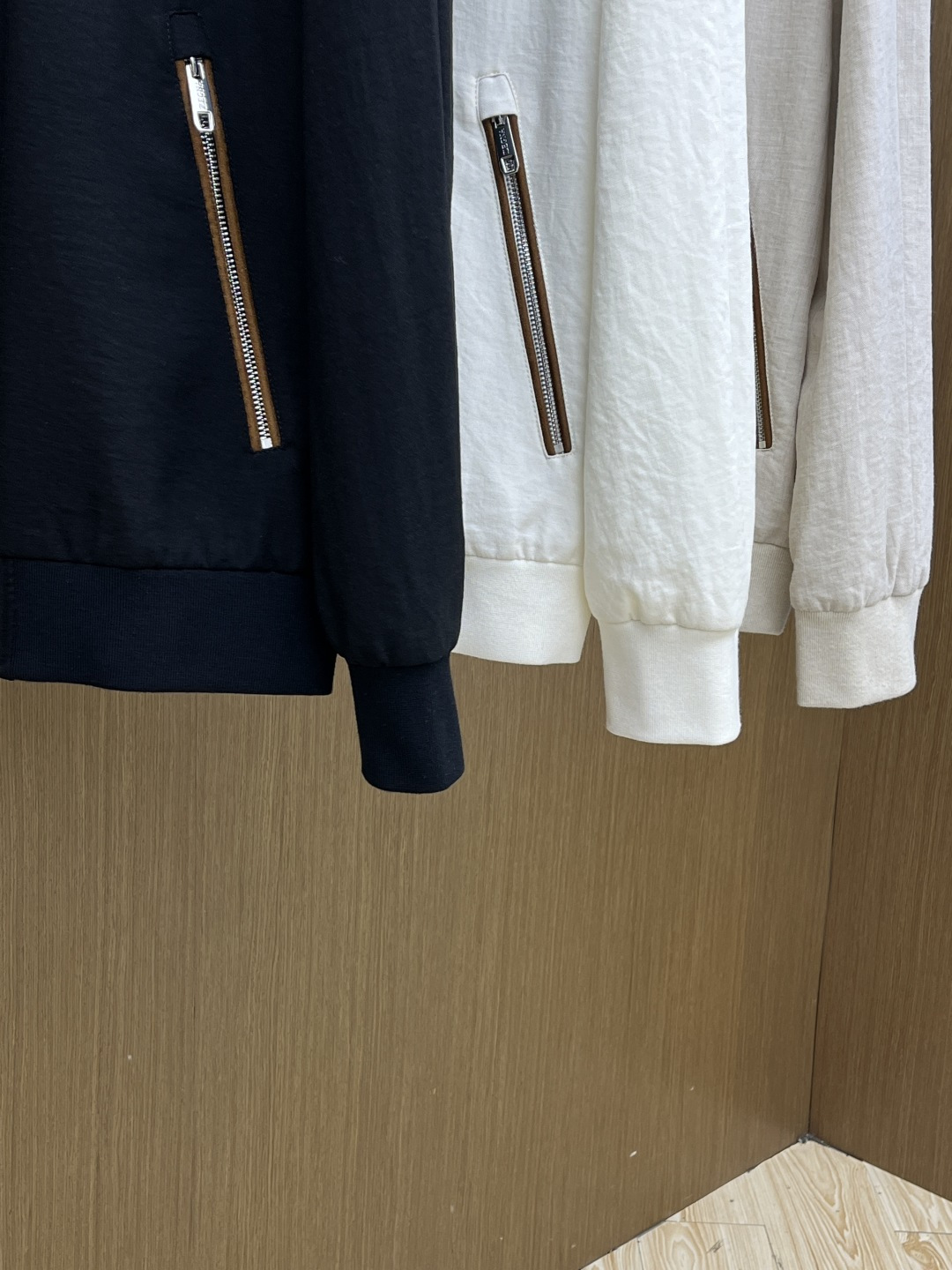 早春 ZZ 🔥🔥早春老钱风棉麻奢简系列，最新时尚立领夹克外套.处处细节显工艺足够的高级 结构性剪裁的设计