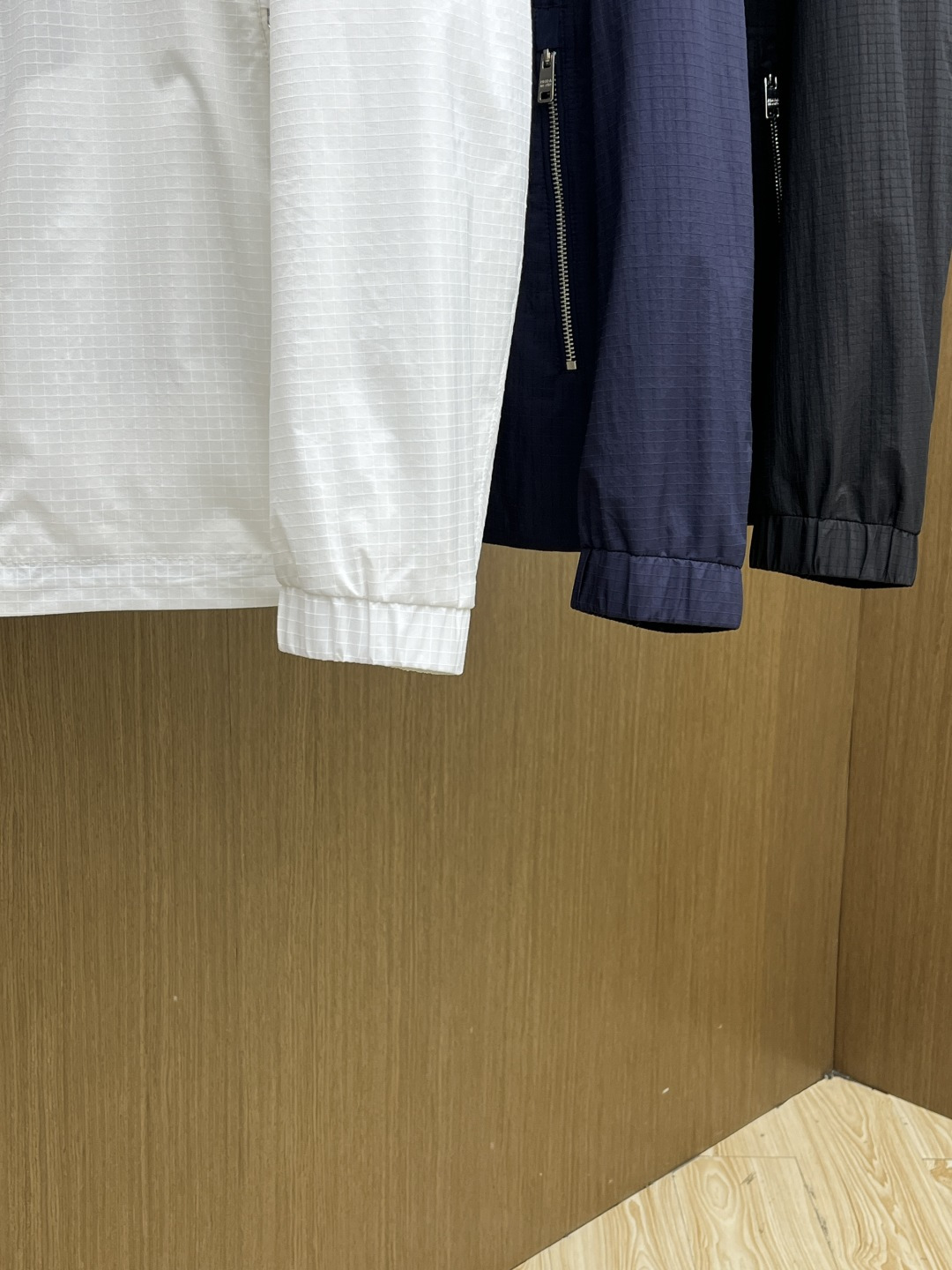 早春 PD 🔥🔥早春系列，最新时尚连帽夹克外套.处处细节显工艺足够的高级 结构性剪裁的设计改变来展现男士