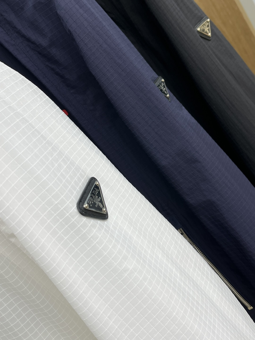 早春 PD 🔥🔥早春系列，最新时尚连帽夹克外套.处处细节显工艺足够的高级 结构性剪裁的设计改变来展现男士