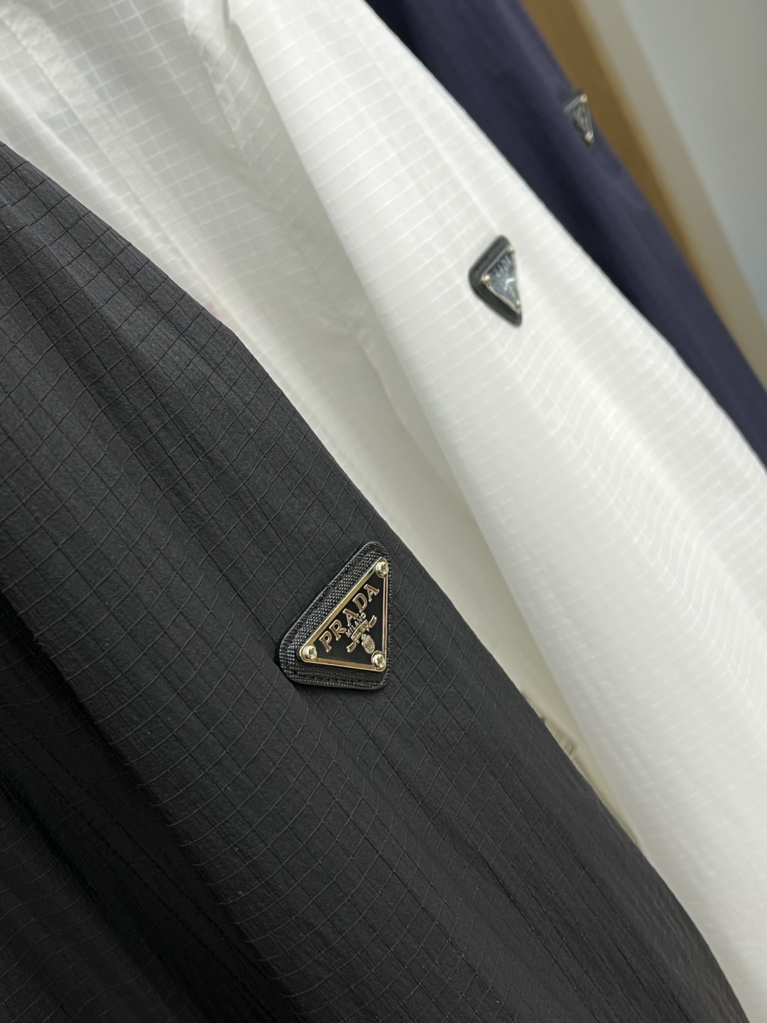 早春 PD 🔥🔥早春系列，最新时尚连帽夹克外套.处处细节显工艺足够的高级 结构性剪裁的设计改变来展现男士