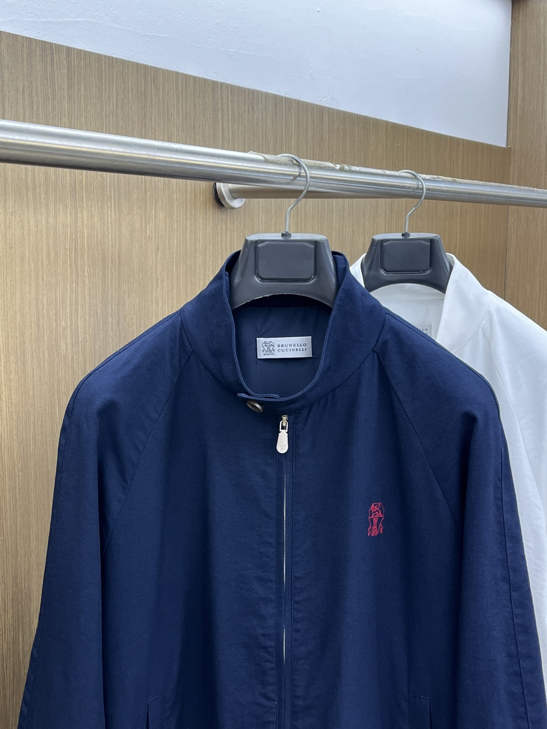 早春 BC🔥🔥早春棉麻老钱风系列，最新时尚立领夹克外套.处处细节显工艺足够的高级 结构性剪裁的设计改变来