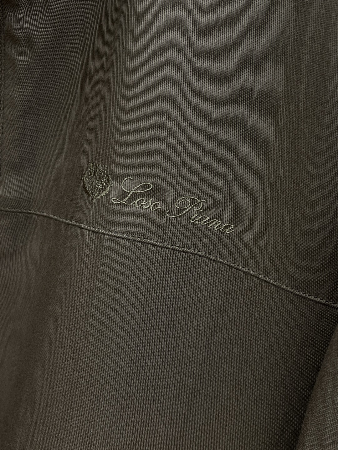 早春 Loro Piana 🔥🔥早春棉麻老钱风系列，最新时尚立领夹克外套.处处细节显工艺足够的高级 结构