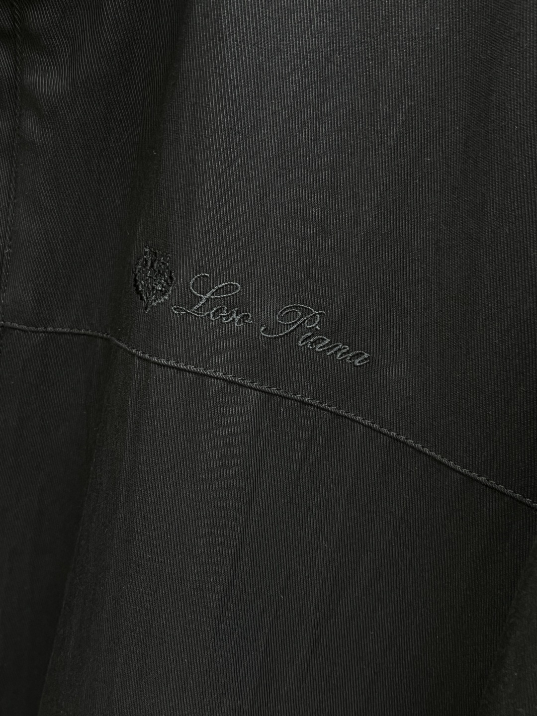 早春 Loro Piana 🔥🔥早春棉麻老钱风系列，最新时尚立领夹克外套.处处细节显工艺足够的高级 结构