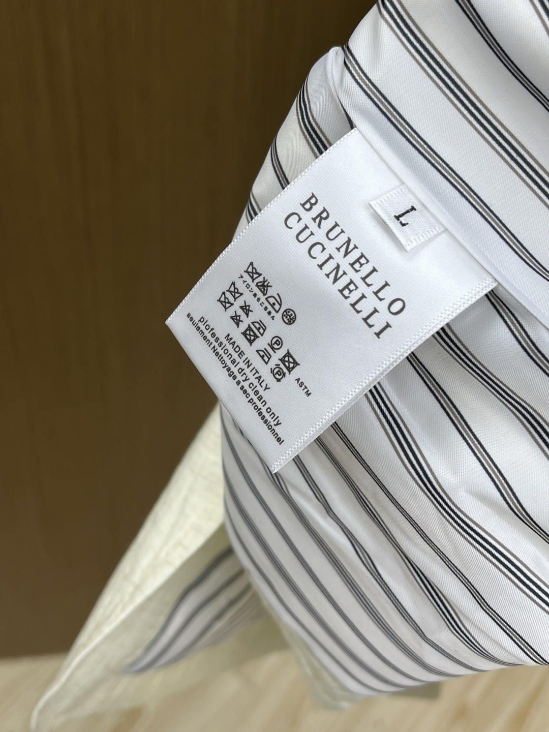 早春 bc 布鲁内洛·库奇内利🔥SS新款最新时尚西服外套 经典设计感与颜值爆棚的外套，品质更是无法挑剔品