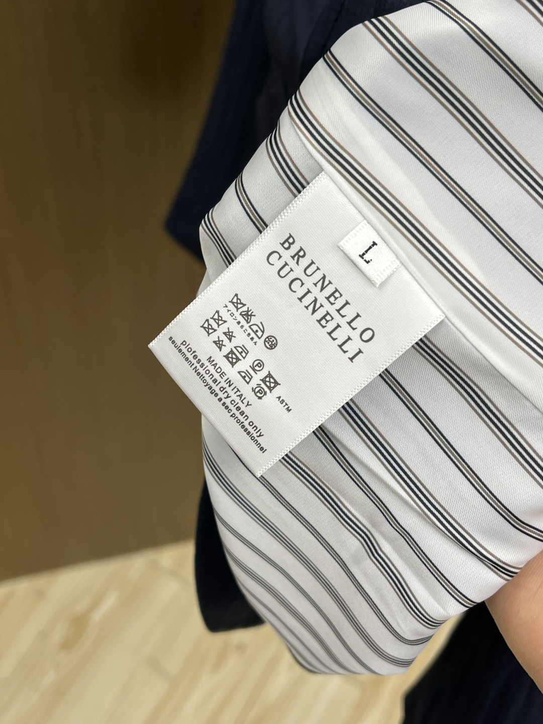 早春 bc 布鲁内洛·库奇内利🔥SS新款最新时尚西服外套 经典设计感与颜值爆棚的外套，品质更是无法挑剔品