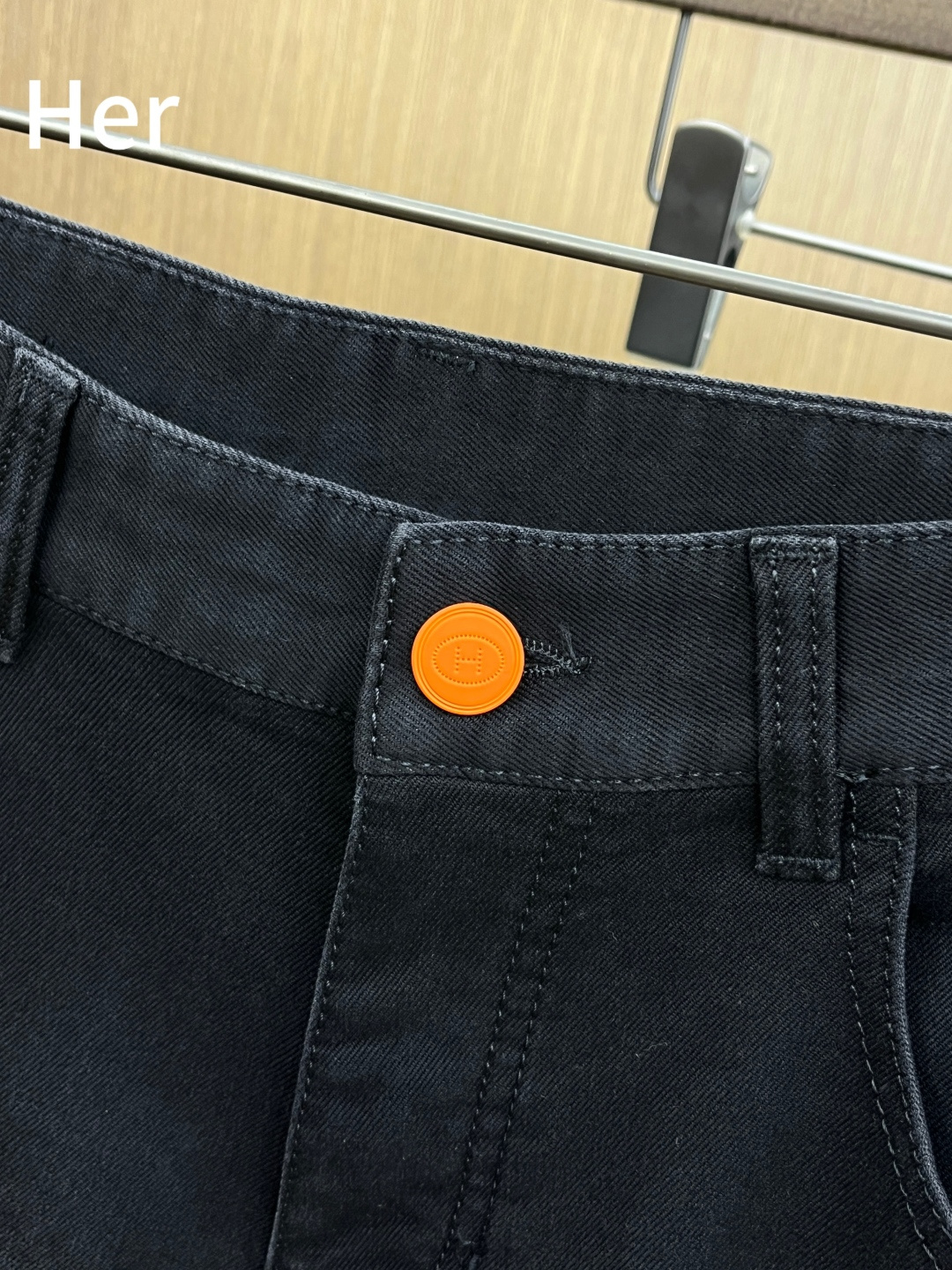 支持年后 秋冬 Her 🔥🔥秋冬新品休闲牛仔裤 官网同步发售，裤身工艺设计，进口客供辅料、面料定制，代工