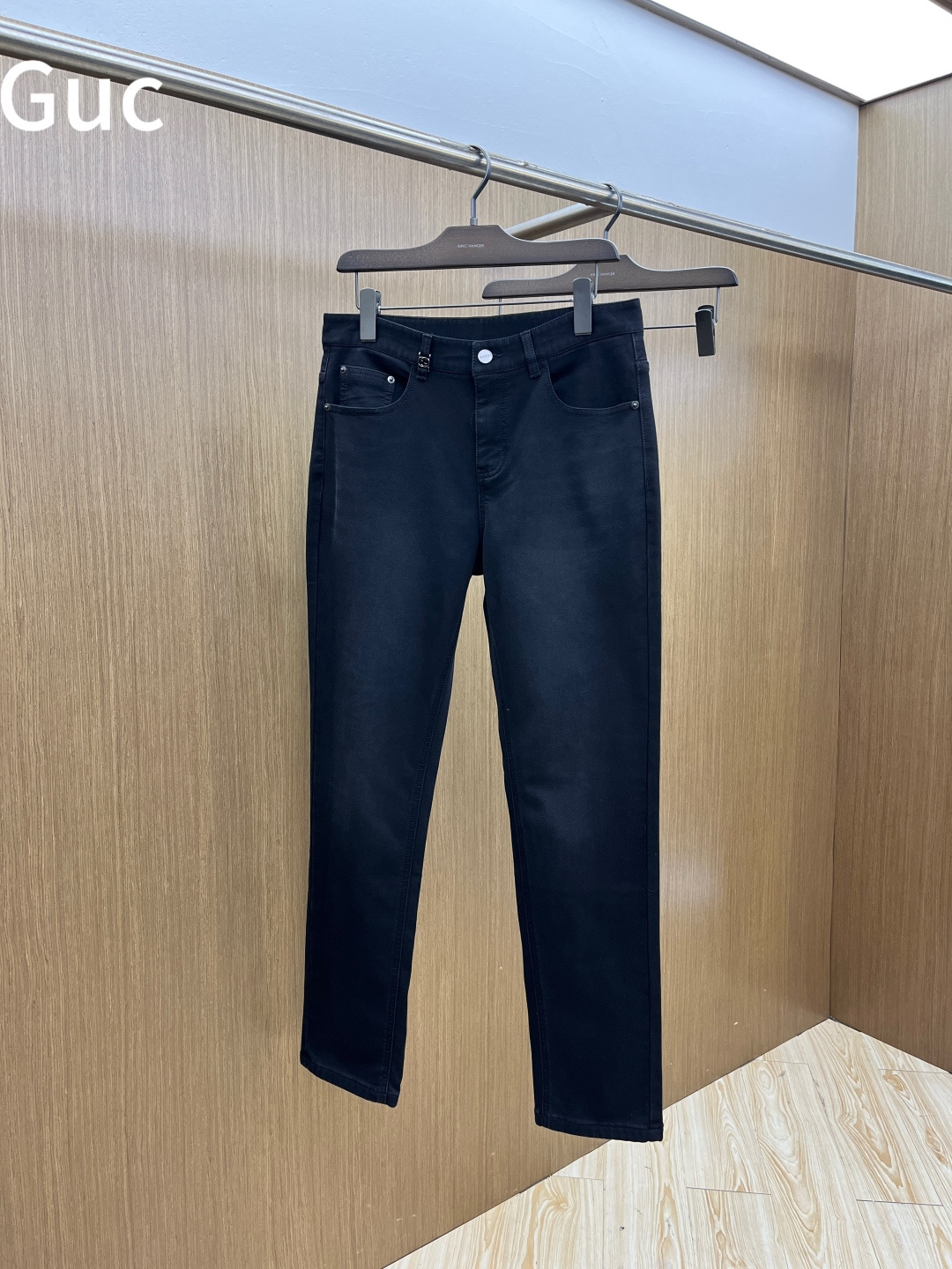 支持年后 秋冬 Guc 🔥🔥秋冬新品休闲牛仔裤 官网同步发售，裤身工艺设计，进口客供辅料、面料定制，代工