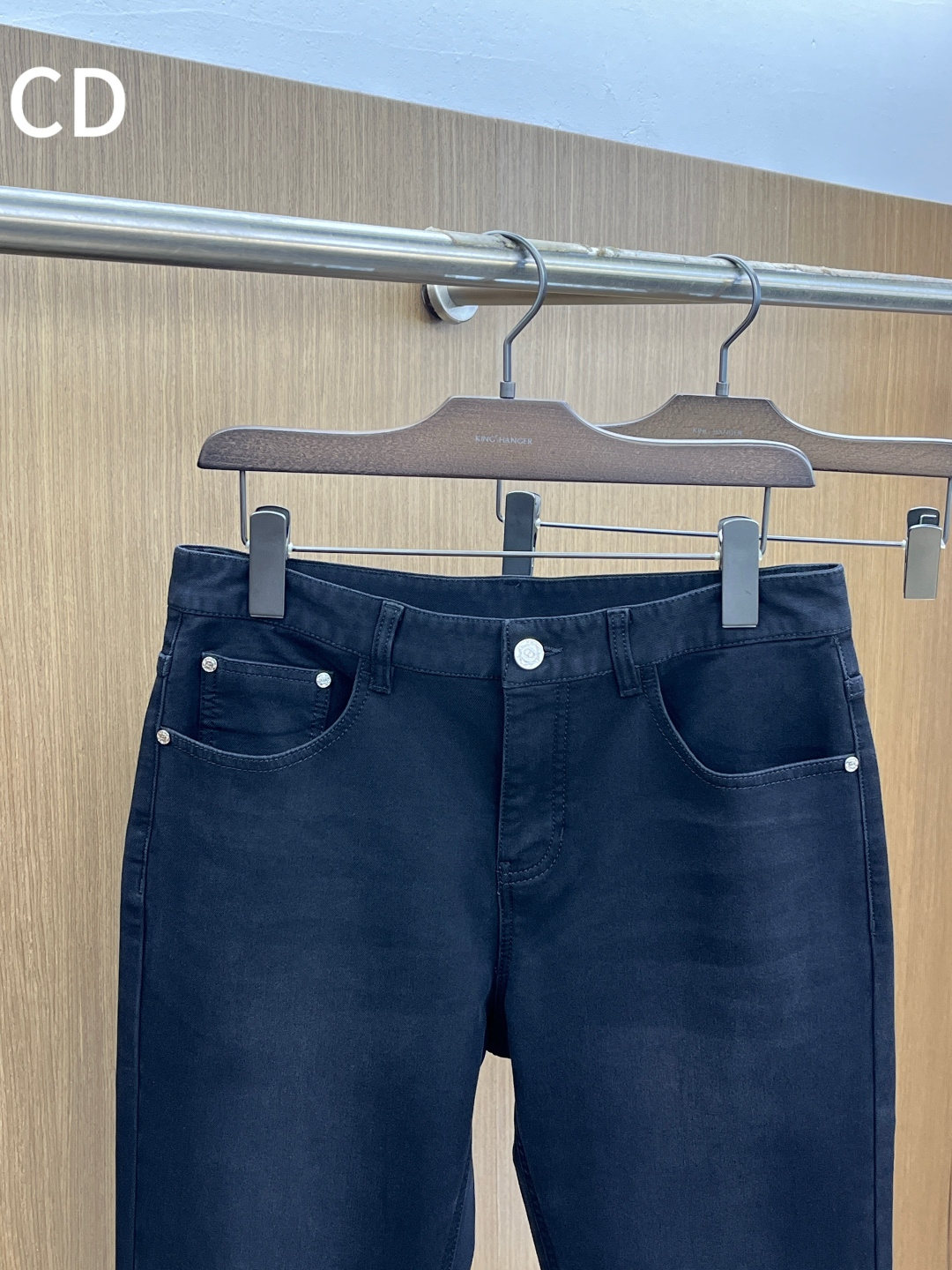 支持年后 秋冬 CD 🔥🔥秋冬新品休闲牛仔裤 官网同步发售，裤身工艺设计，进口客供辅料、面料定制，代工厂