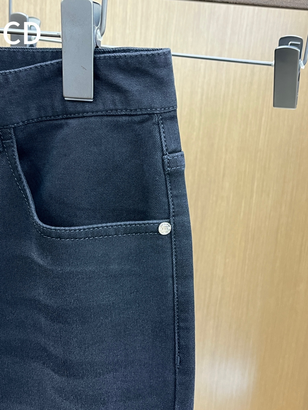 支持年后 秋冬 CD 🔥🔥秋冬新品休闲牛仔裤 官网同步发售，裤身工艺设计，进口客供辅料、面料定制，代工厂