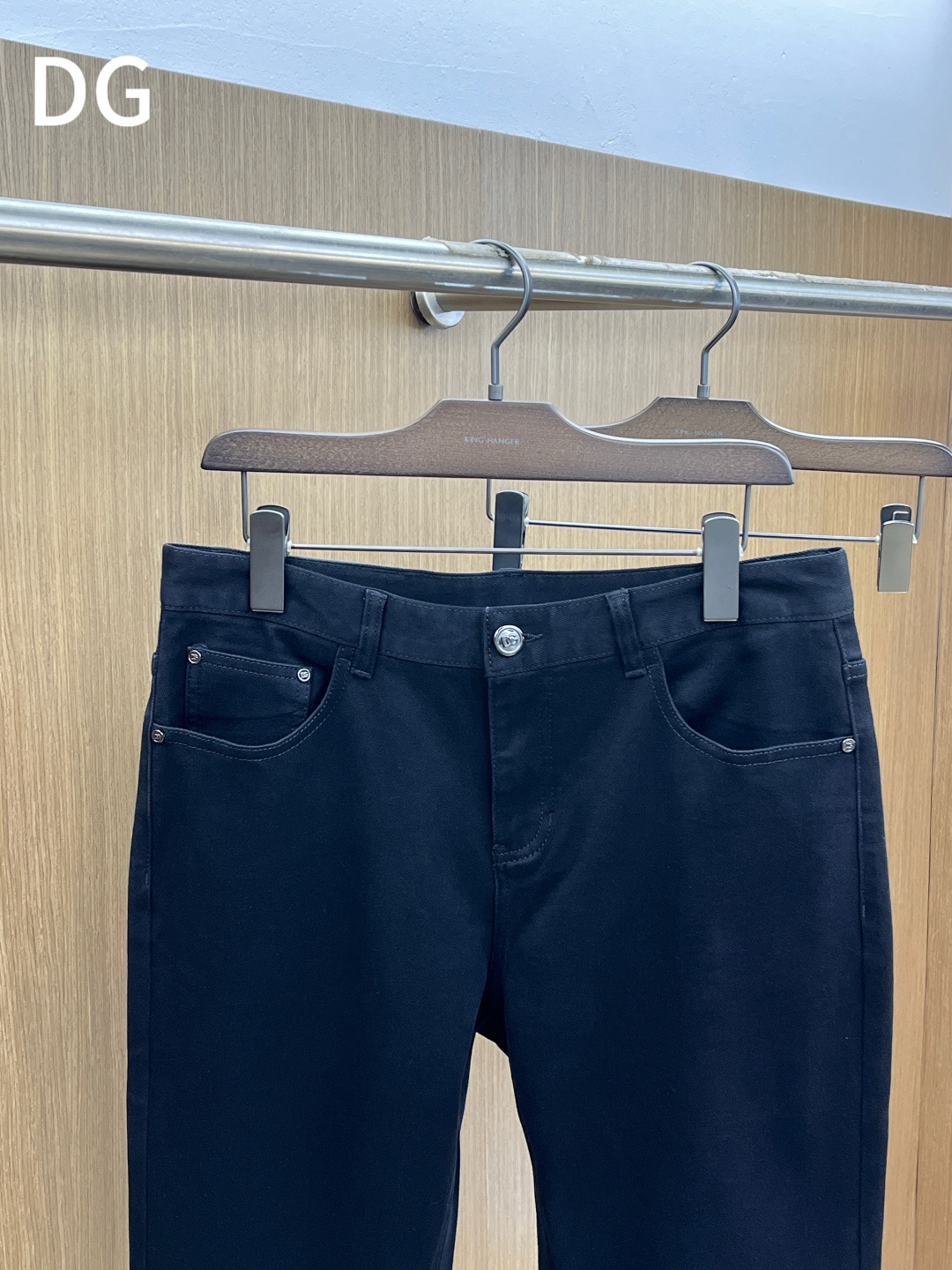 支持年后 秋冬 DG 🔥🔥秋冬新品休闲牛仔裤 官网同步发售，裤身工艺设计，进口客供辅料、面料定制，代工厂