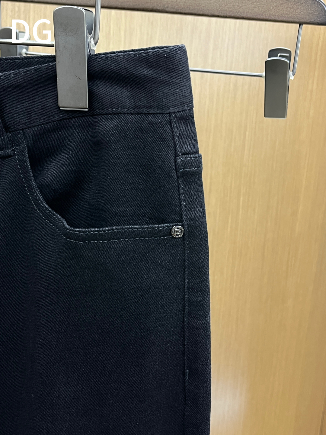 支持年后 秋冬 DG 🔥🔥秋冬新品休闲牛仔裤 官网同步发售，裤身工艺设计，进口客供辅料、面料定制，代工厂