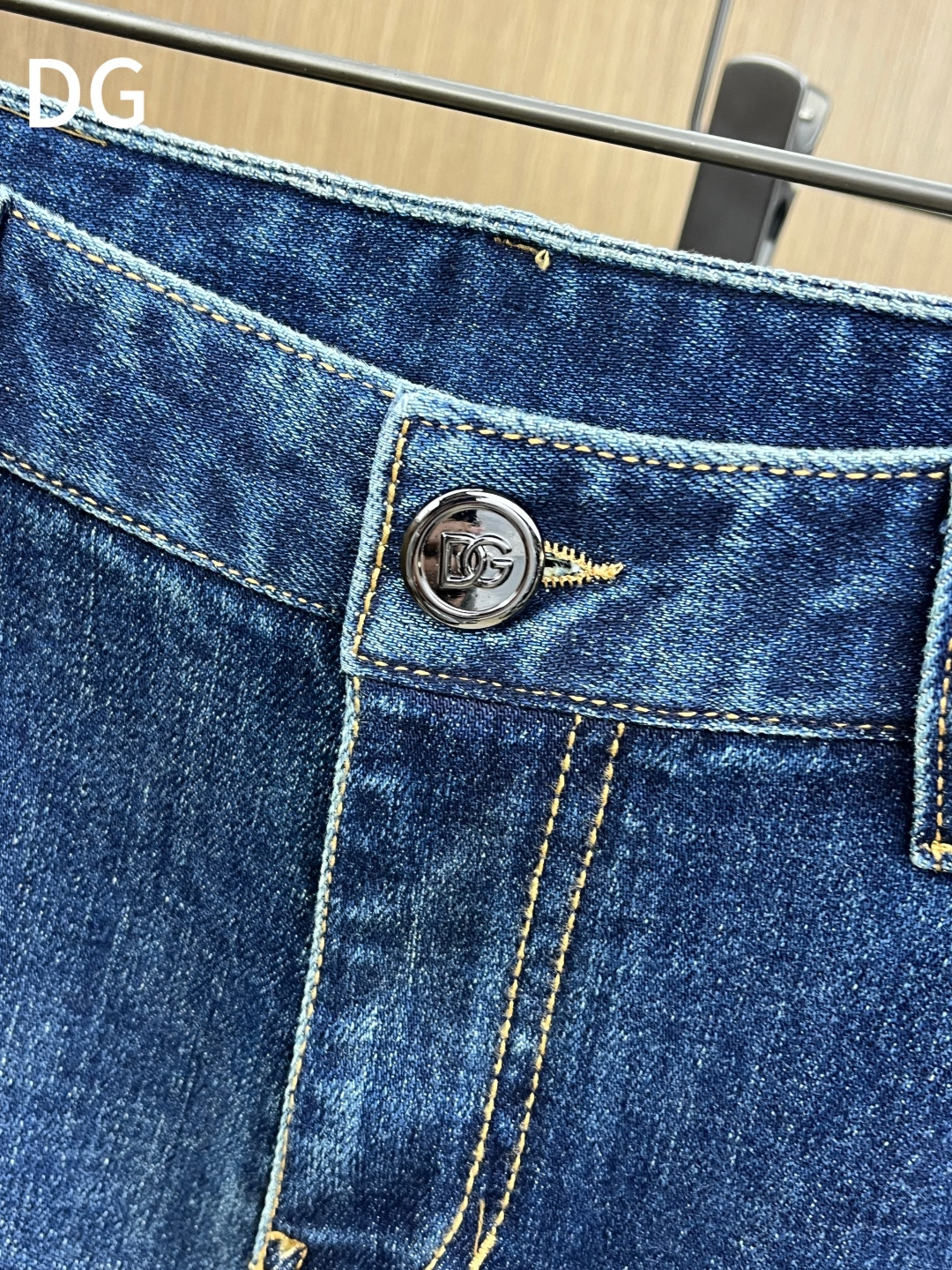 支持年后 秋冬 DG 🔥🔥秋冬新品休闲牛仔裤 官网同步发售，裤身工艺设计，进口客供辅料、面料定制，代工厂