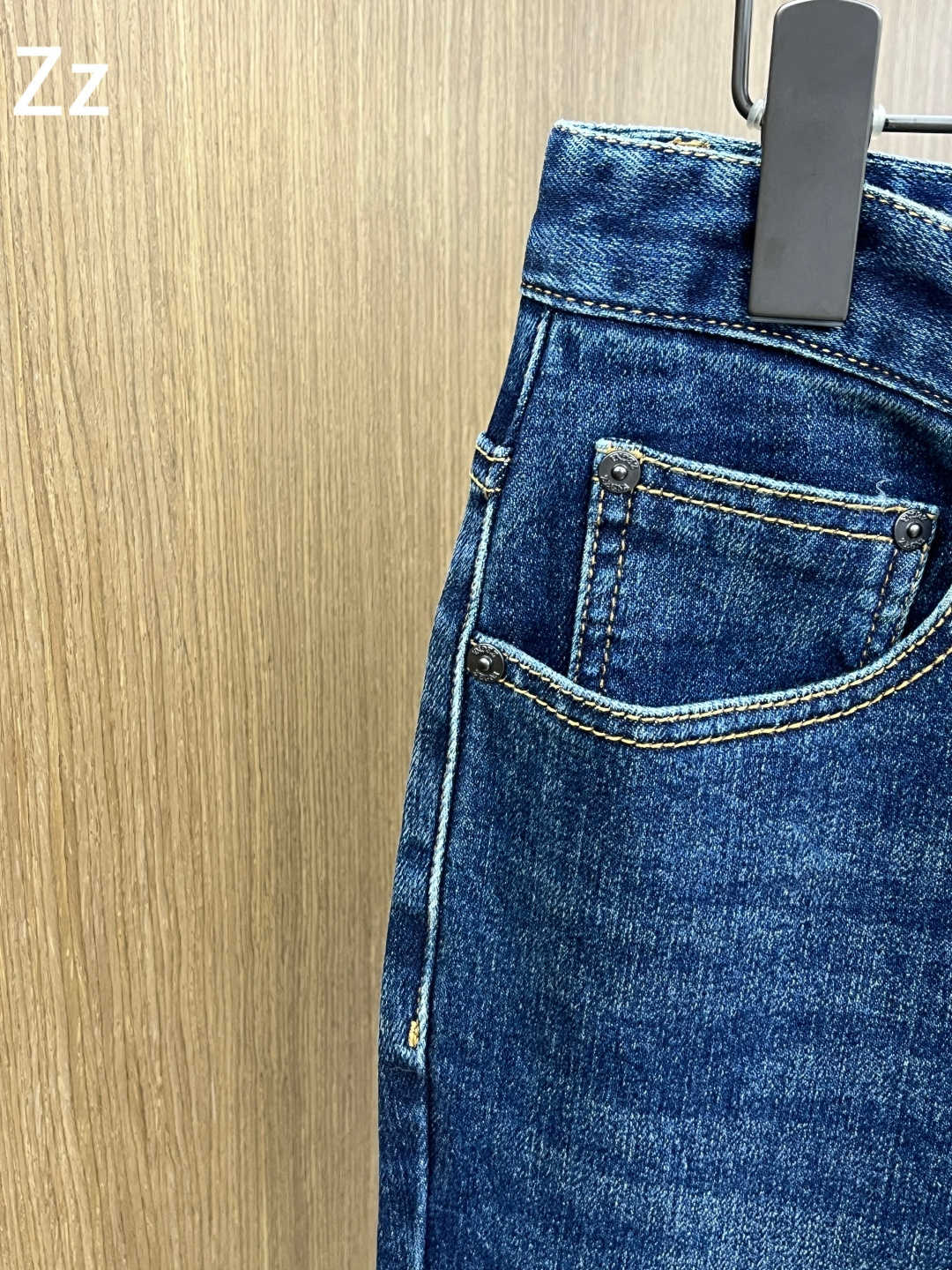支持年后 秋冬 ZZ 🔥🔥秋冬新品休闲牛仔裤 官网同步发售，裤身工艺设计，进口客供辅料、面料定制，代工厂