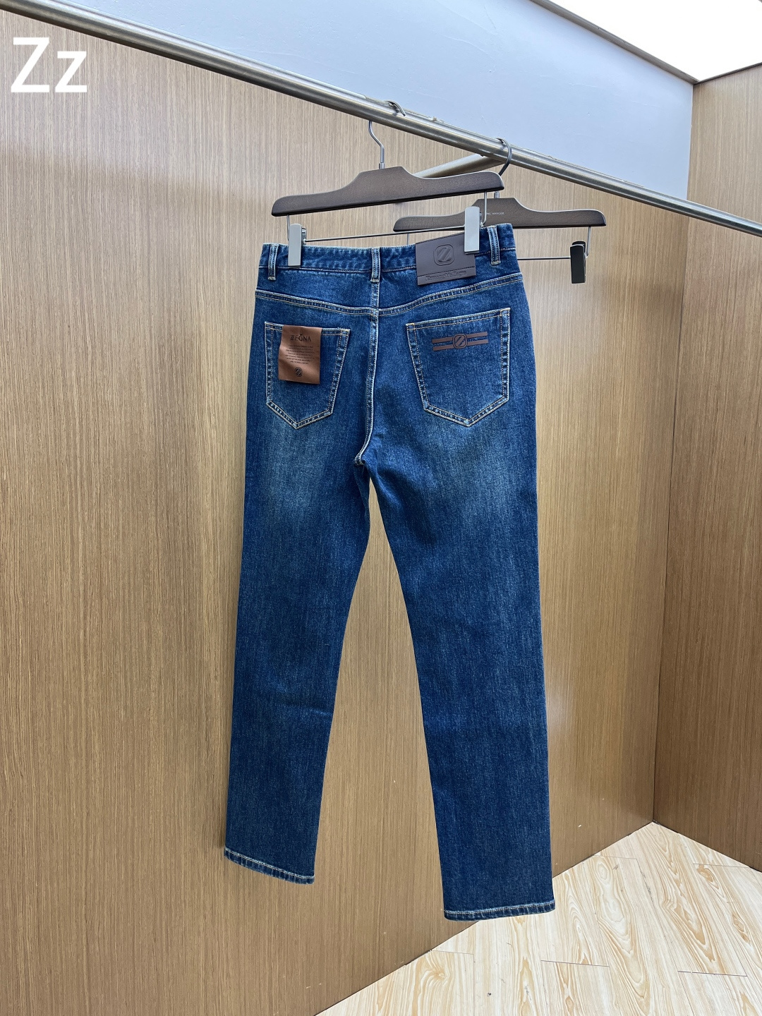 支持年后 秋冬 ZZ 🔥🔥秋冬新品休闲牛仔裤 官网同步发售，裤身工艺设计，进口客供辅料、面料定制，代工厂