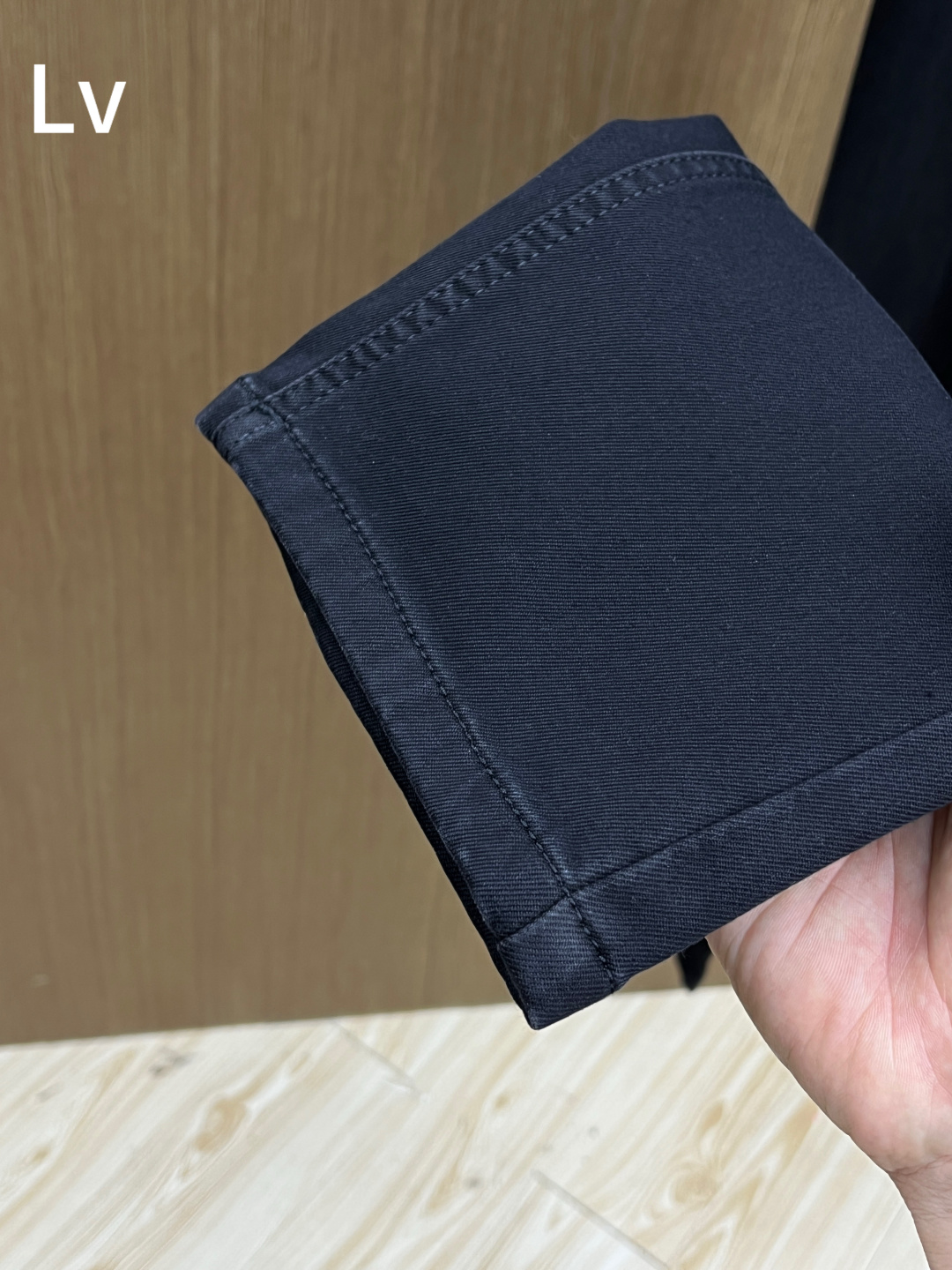 秋冬 LV 🔥🔥秋冬新品休闲牛仔裤 官网同步发售，裤身工艺设计，进口客供辅料、面料定制，代工厂出品免检！