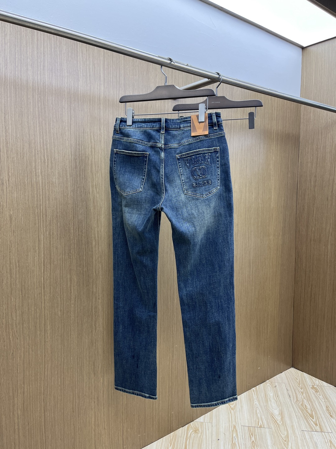 新款 秋冬 Vltn 🔥🔥高端牛仔 25SS秋冬最新款原单牛仔裤 柜台同步发售 原版定制复刻 客供五金辅