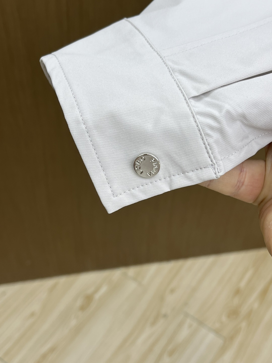 早春 Loro Piana 🔥🔥早春轻奢系列，最新时尚翻领夹克外套..处处细节显工艺足够的高级 结构性剪