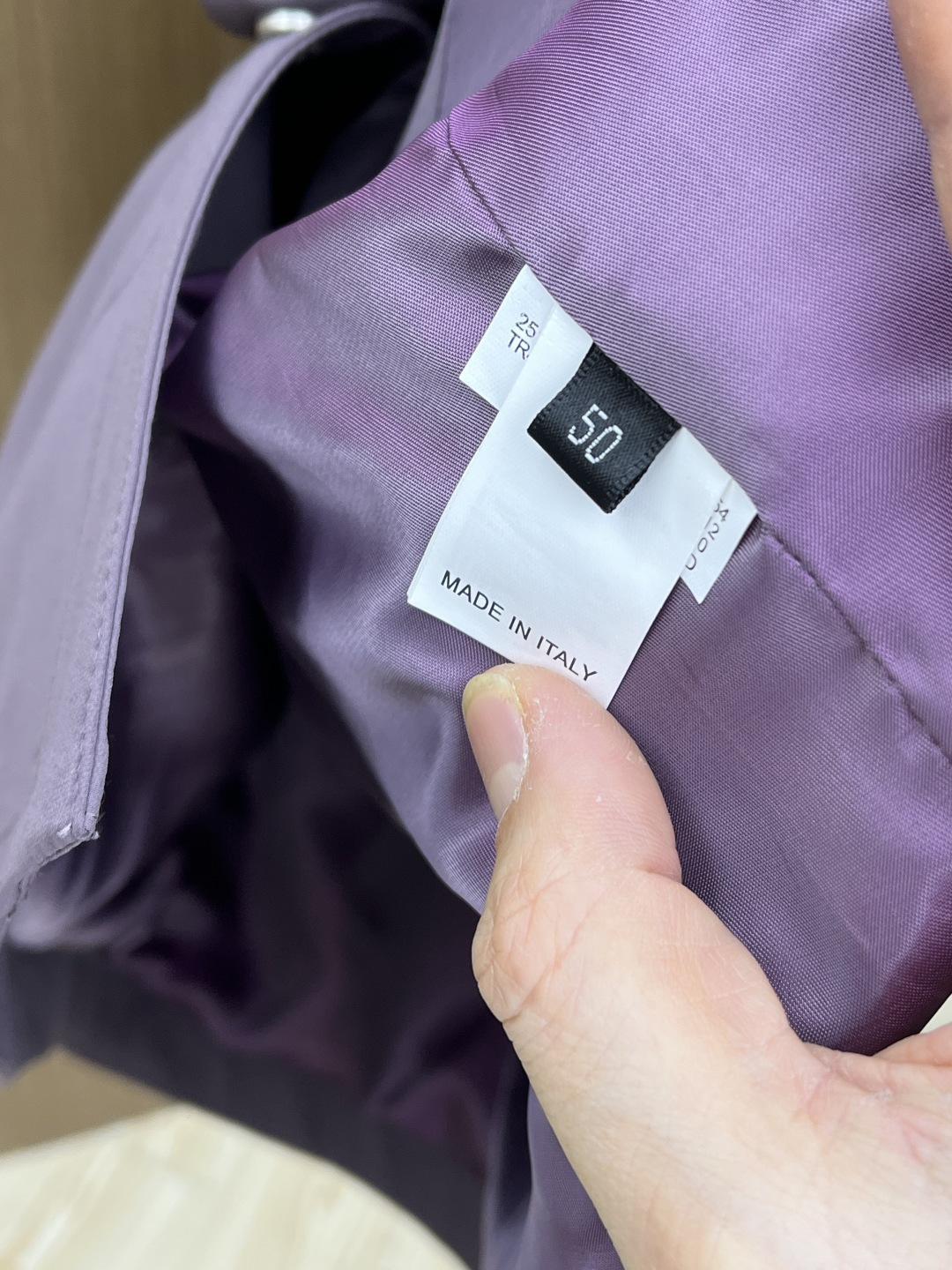 早春 Bc 🔥🔥早春系列，最新时尚翻领夹克外套.胸前logo刺绣.处处细节显工艺足够的高级 结构性剪裁的