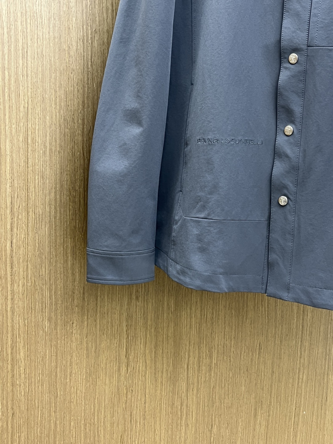 早春 Bc 🔥🔥早春系列，最新时尚翻领夹克外套.胸前logo刺绣.处处细节显工艺足够的高级 结构性剪裁的